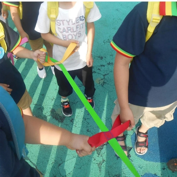 Daycare Walking Rope, Children Safety Walking  Rope with 12 Colorful Handles - Picture 5 of 9